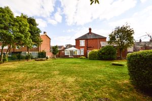 Photo 11- click for photo gallery